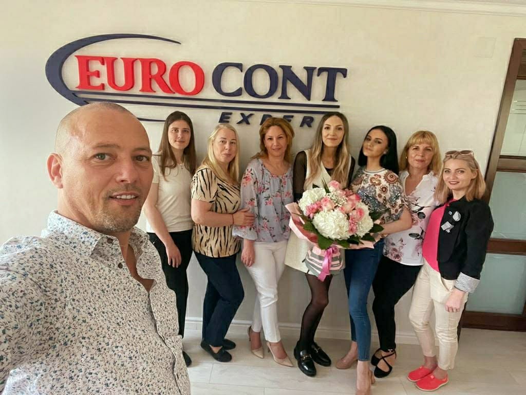 Echipa Euro Cont Expert